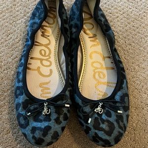 Sam Edelman blue and black leopard hair shoes
